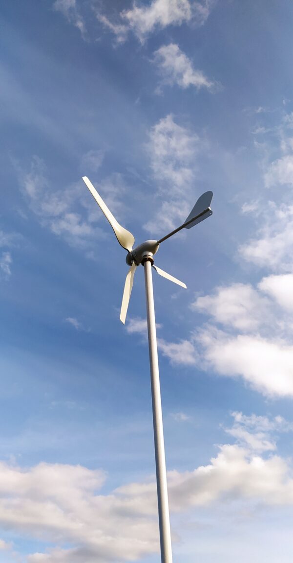 Aerogenerador 1Kw/24V